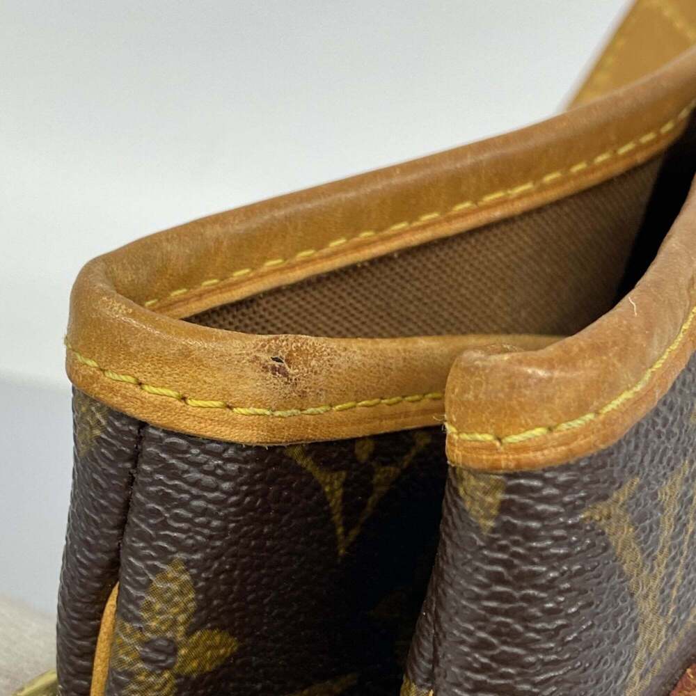 LOUIS VUITTON Authentic Brown Monogram Tote Bag - Picture 7 of 13